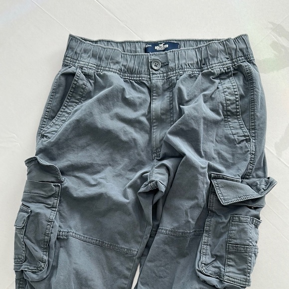 Men's Gray Cargo Pants - Picture 1 of 4
